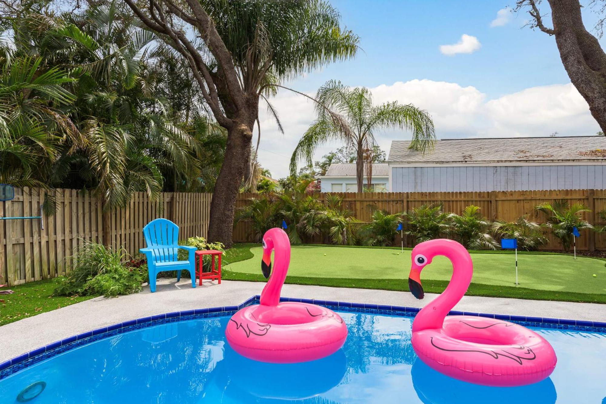 Villa Luxury Family Beach Escape With Heated Pool And Putting Green Tarpon Springs Exterior foto