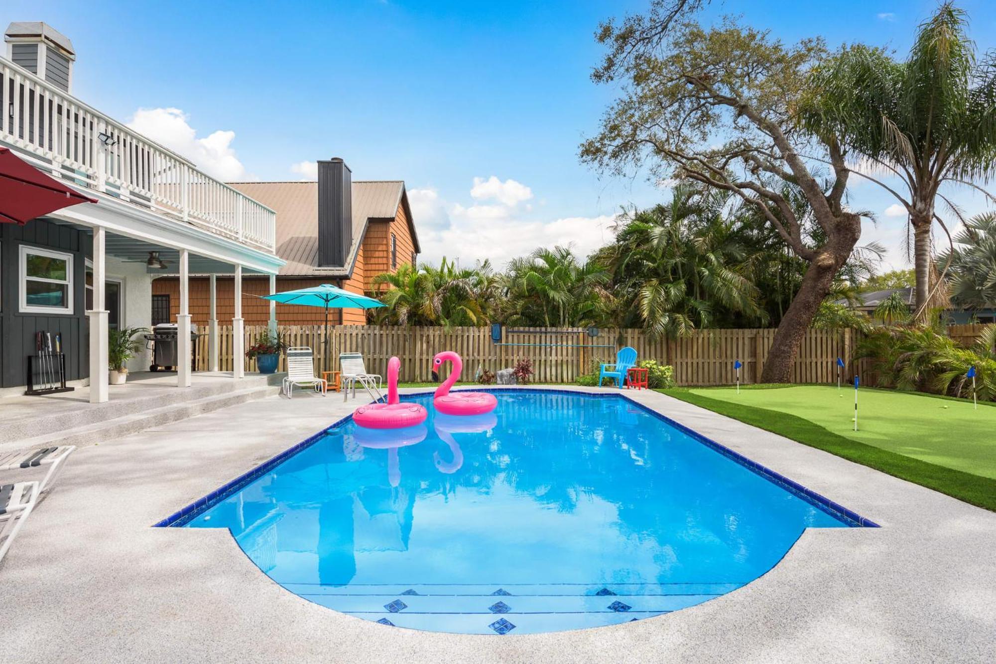 Villa Luxury Family Beach Escape With Heated Pool And Putting Green Tarpon Springs Exterior foto