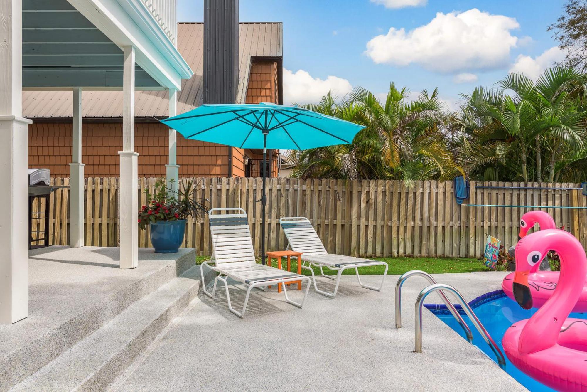 Villa Luxury Family Beach Escape With Heated Pool And Putting Green Tarpon Springs Exterior foto